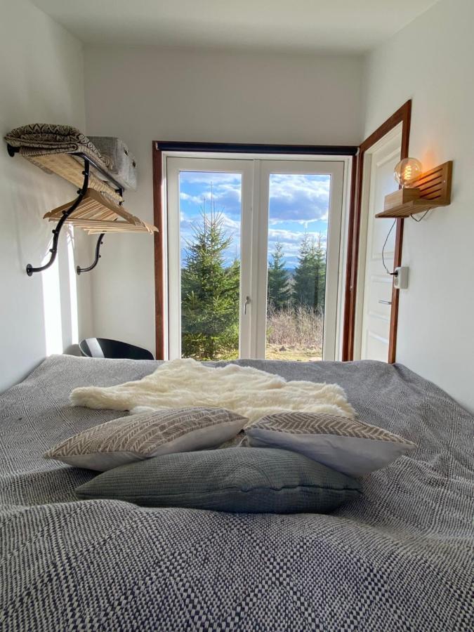 Cozy Forest Cabin With Amazing Mountain View Турсбю Экстерьер фото