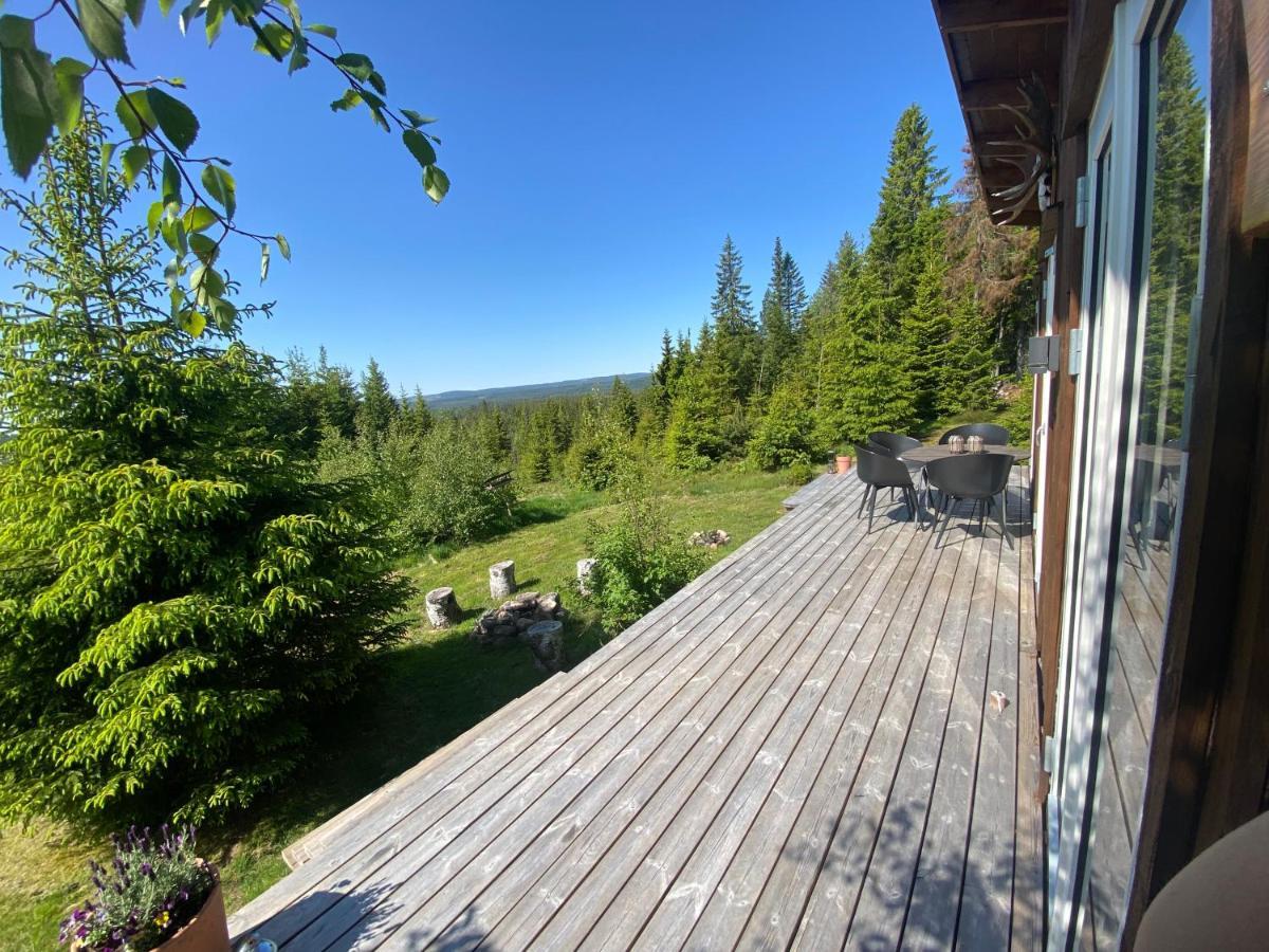 Cozy Forest Cabin With Amazing Mountain View Турсбю Экстерьер фото
